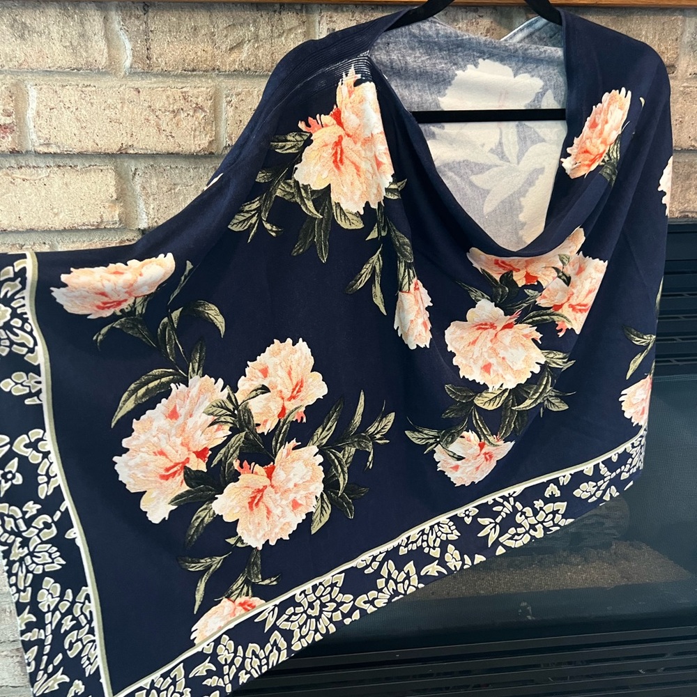 Chicos Floral Draped Navy Women's Top